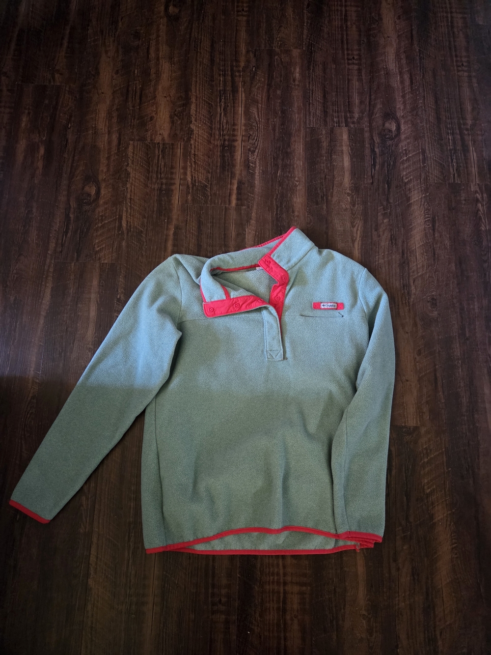 Columbia Seafoam Green Fleece Pullover with Coral Accents